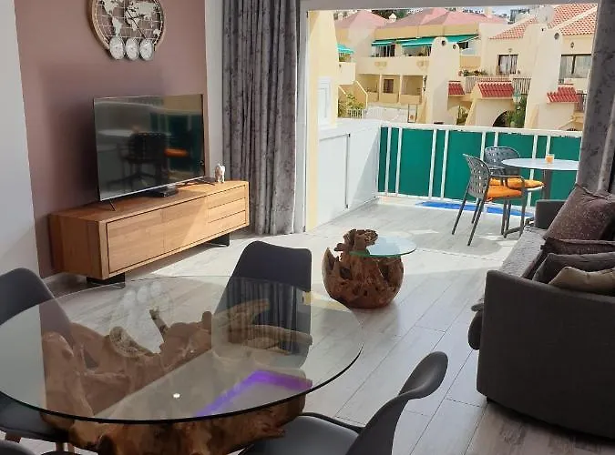 Mareverde 2h8 דירה