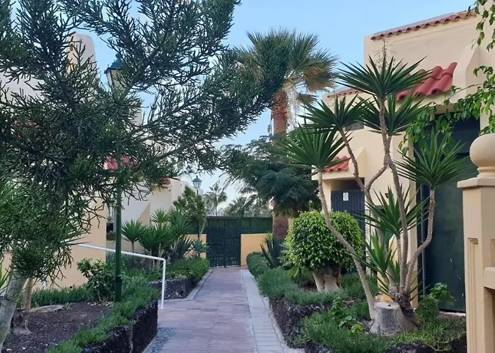 Mareverde 2h8 דירה